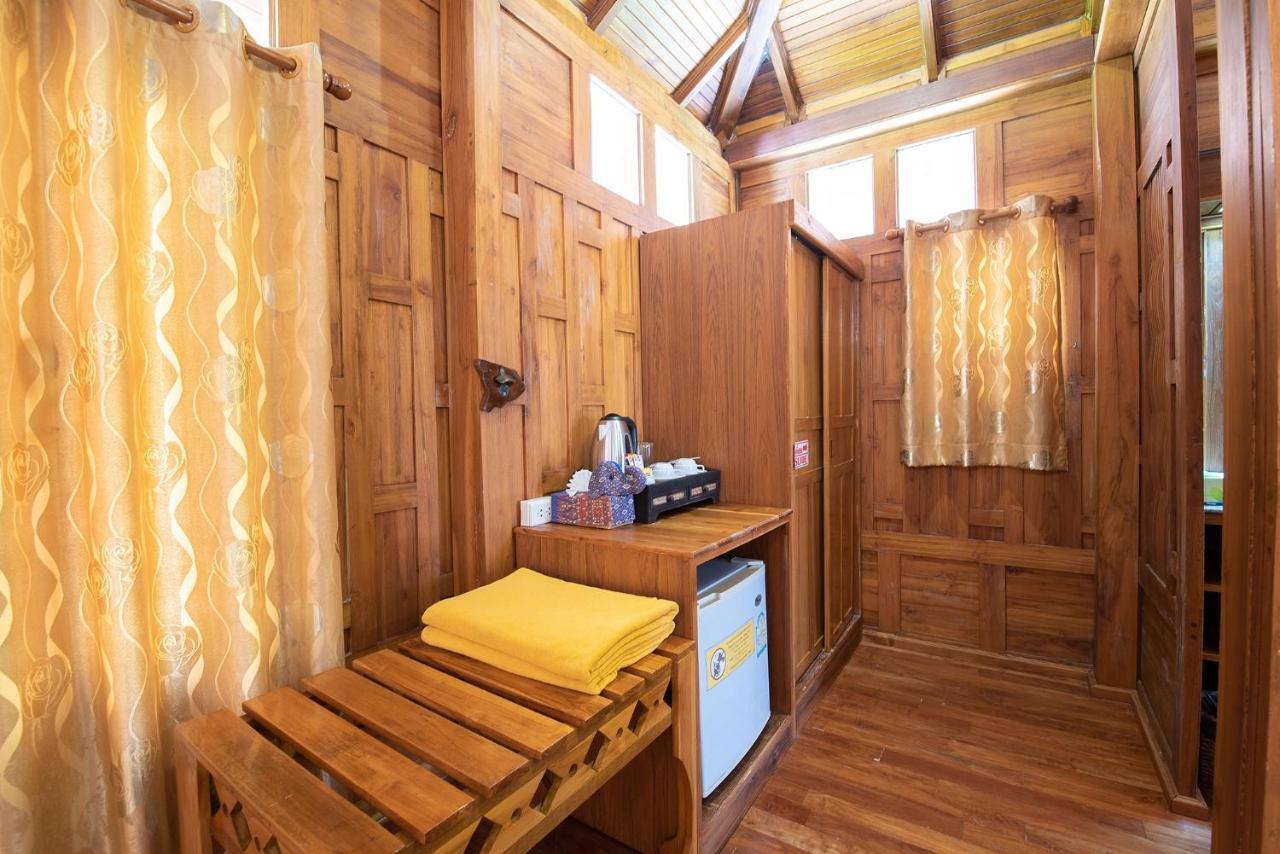 Villa Deluxe Lato Frontale - Trasferimento Gratuito al Molo Tonsai